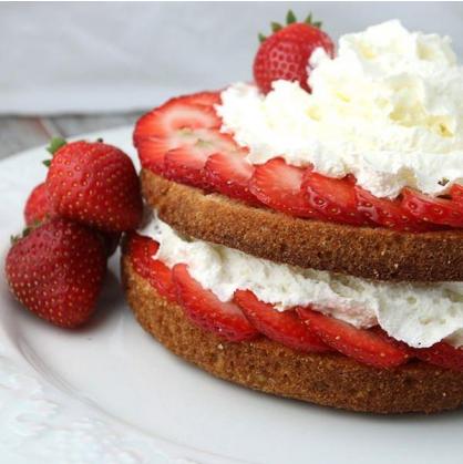 Receita Keto: Bolo de Morango