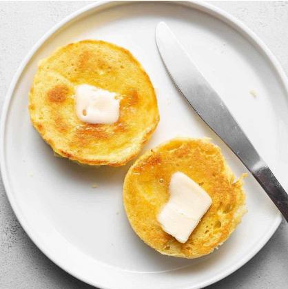 Receita Keto: Pão de micro-ondas de 90 segundos.